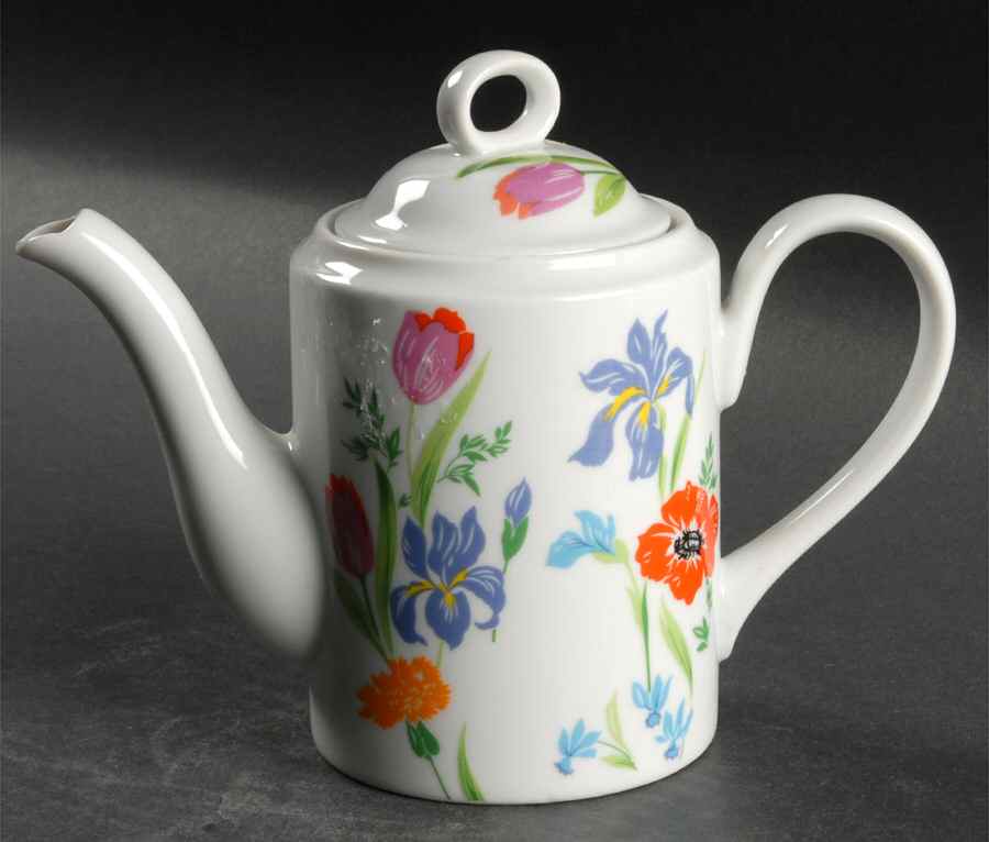 Primavera Mini Coffee Pot & Lid by Sigma-1