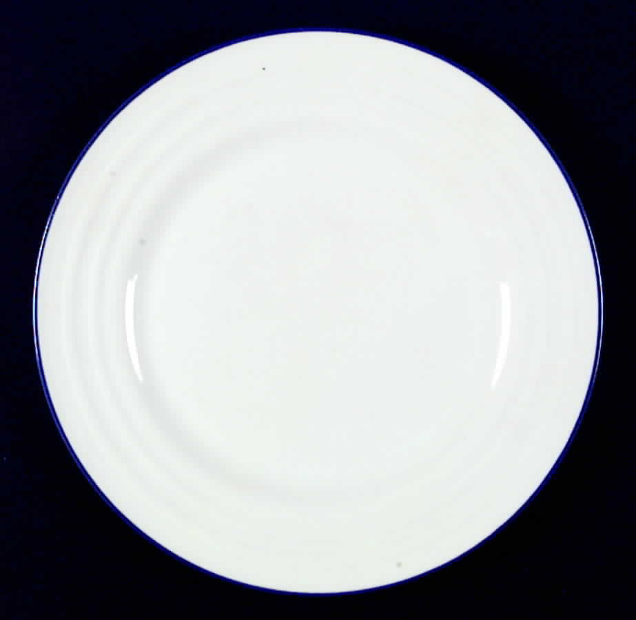 Raffine Dinner Plate by Sigma-1