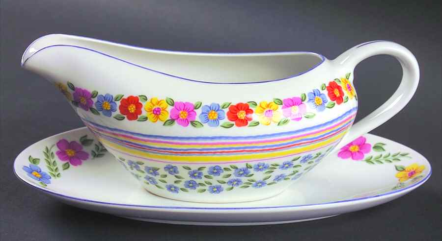 Romance Gravy Boat & Underplate by Sigma-1