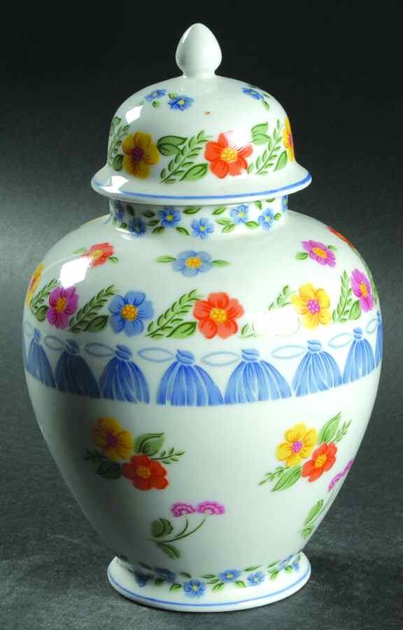 Romance Small Ginger Jar & Lid by Sigma-1