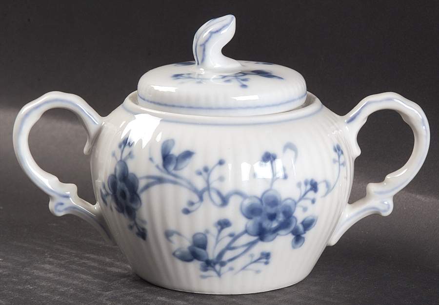 Victoria Blue Mini Sugar Bowl & Lid by Sigma-1