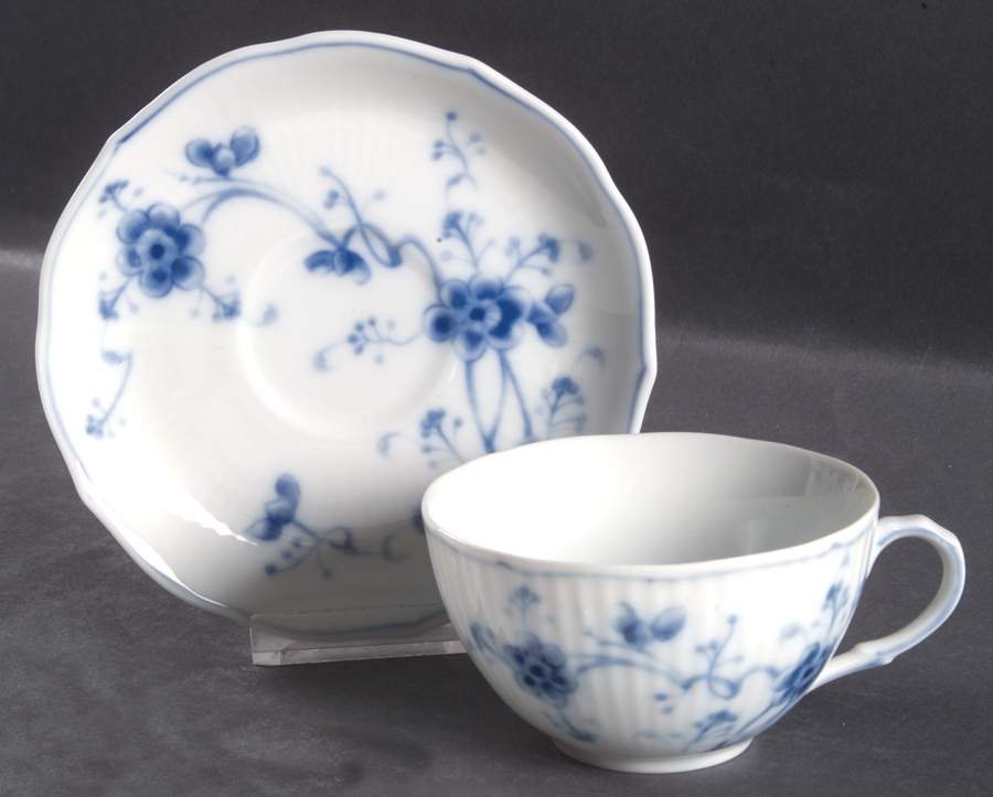 Victoria Blue Flat Cup & Saucer Set by Sigma-1
