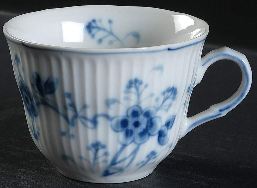 Victoria Blue Flat Cup by Sigma-1