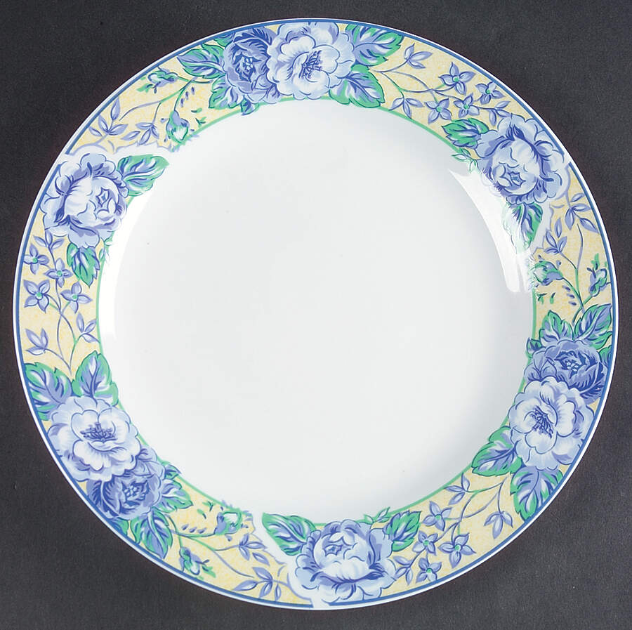 Hampton Dinner Plate by Signature-1