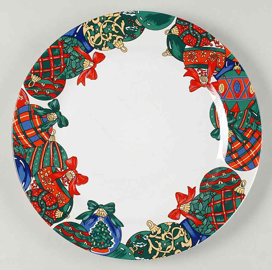 Holiday Elegance 11" Chop Plate (Round Platter) by Signature-1
