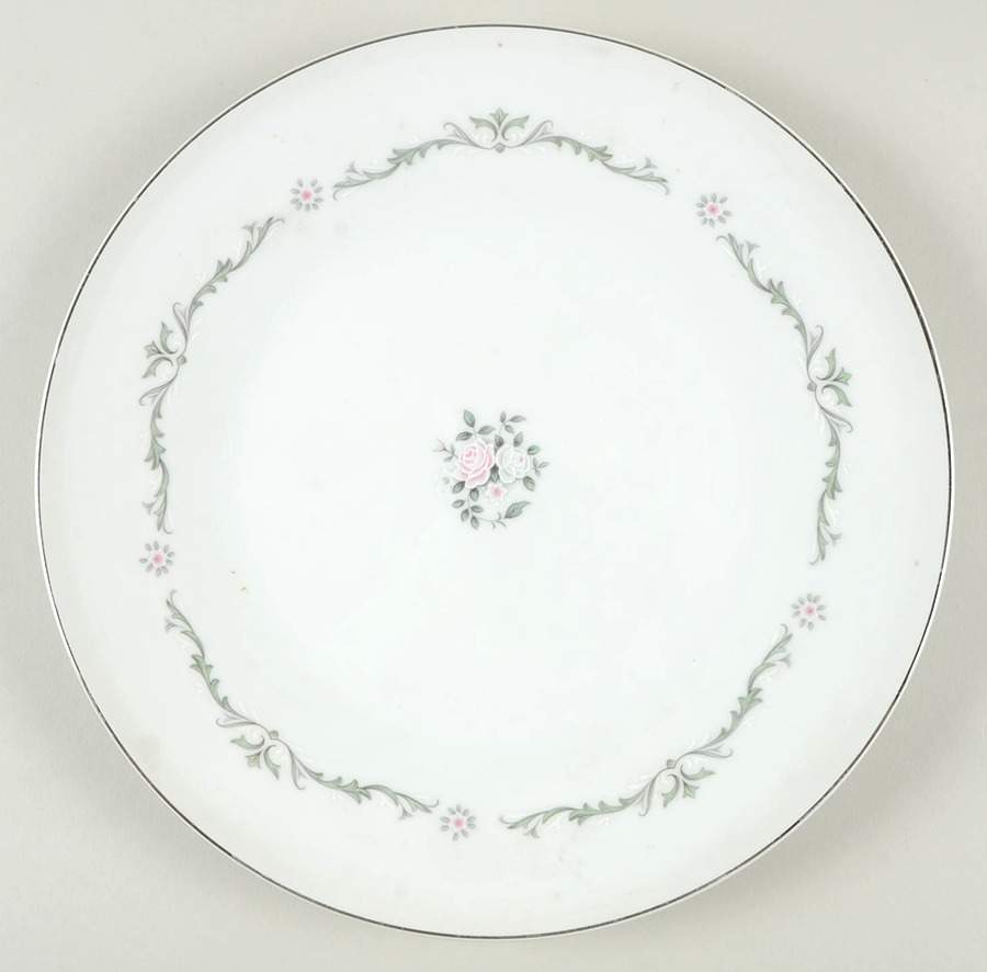 Petite Bouquet Dinner Plate by Signature-1