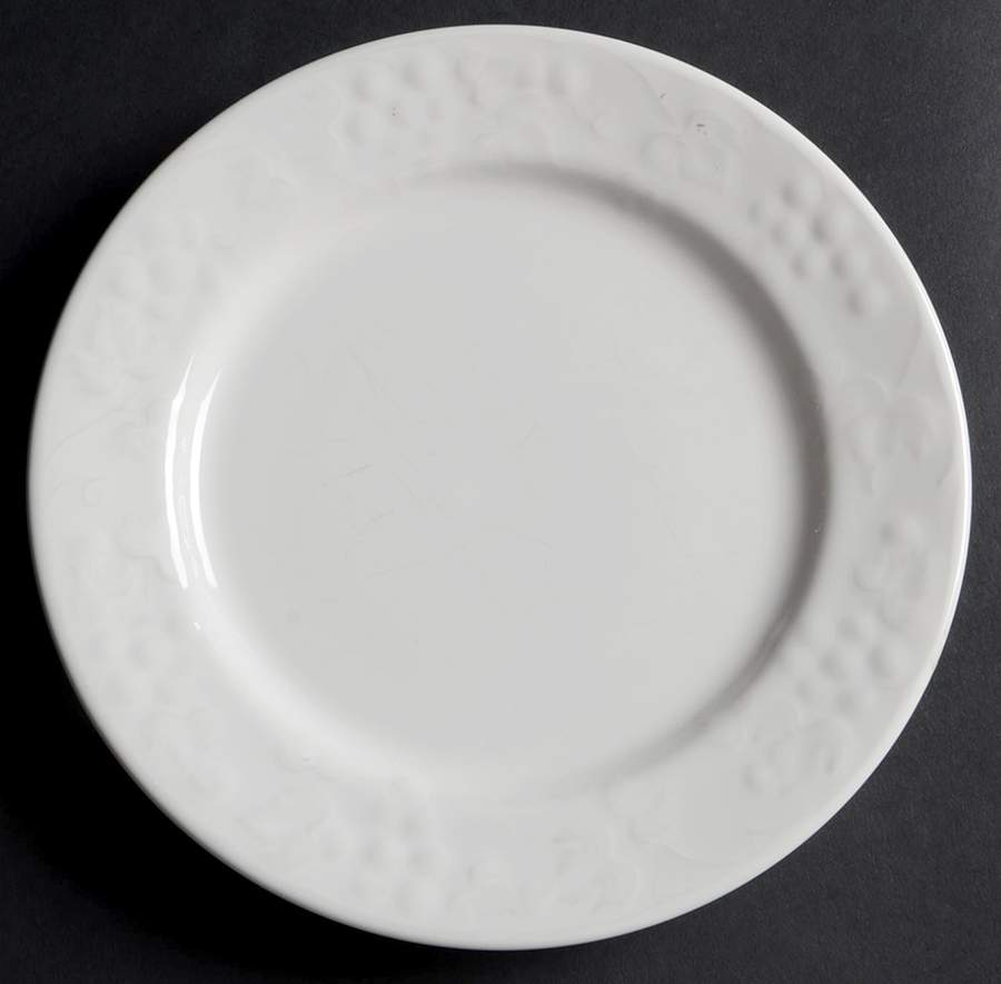 Sauvignon (Made In Japan) Salad Plate by Signature-1