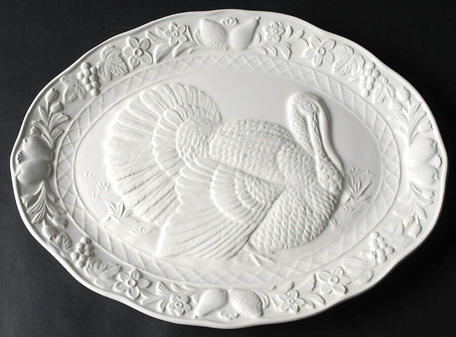 SIG9 17" Oval Serving Platter by Signature-1