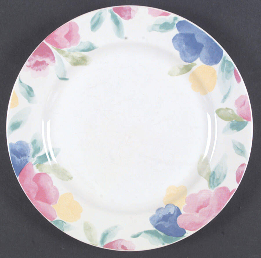 Spring Affair Dinner Plate by Signature-1