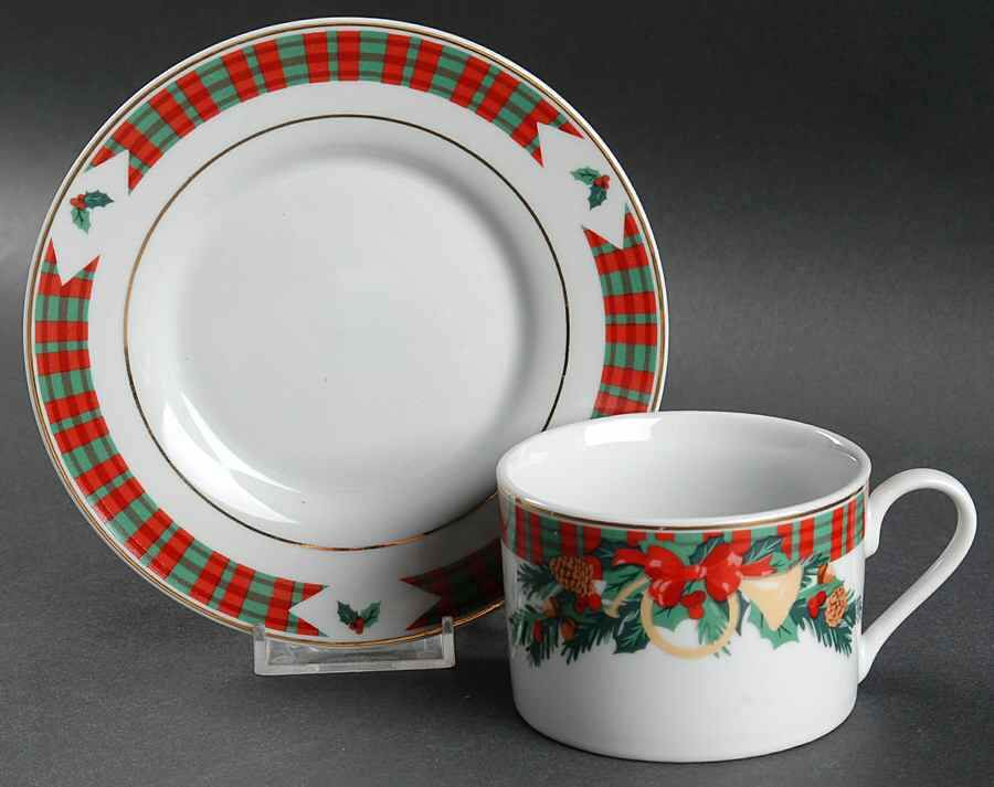 Tartan Christmas Flat Cup & Saucer Set by Signature-1