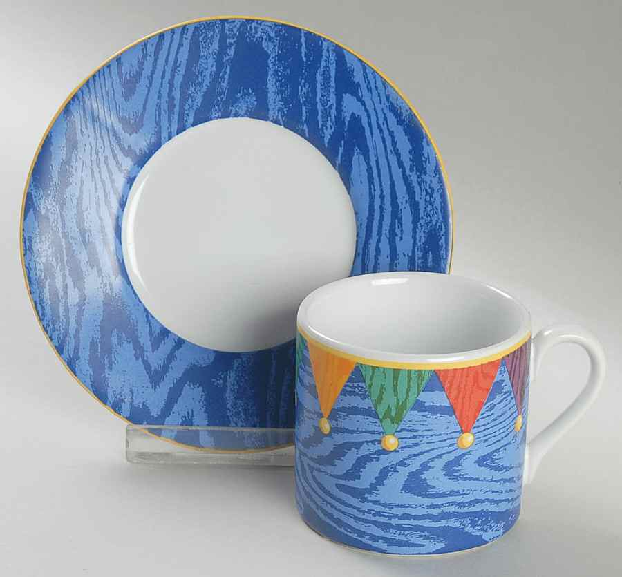 Troubadour Flat Cup & Saucer Set by Signature-1