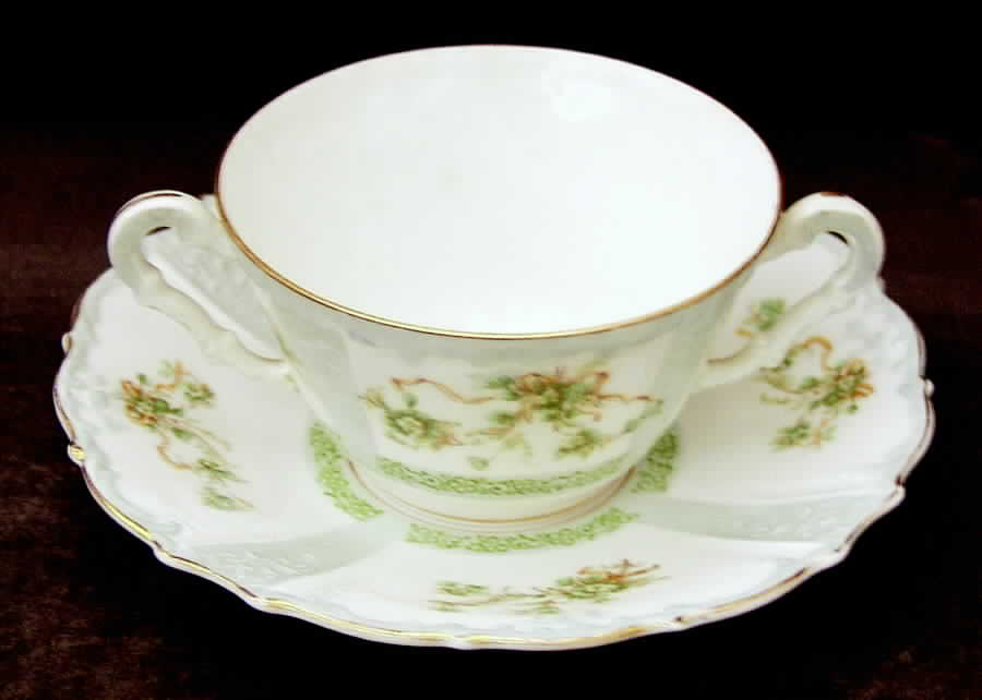 OHM176 Flat Bouillon Cup & Saucer by Hermann Ohme-1