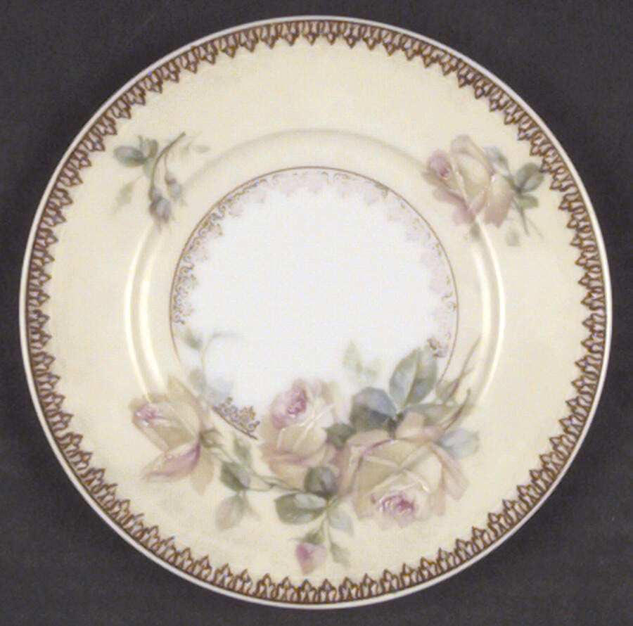 SIL3 Saucer by Sil-1