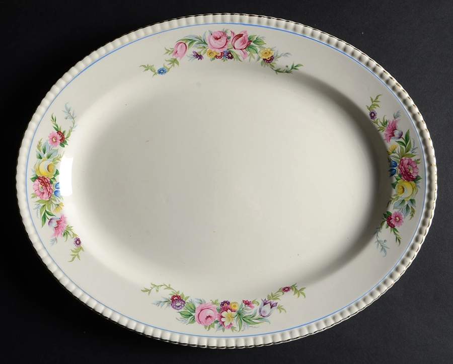 Anita 14" Oval Serving Platter by Simpsons-1