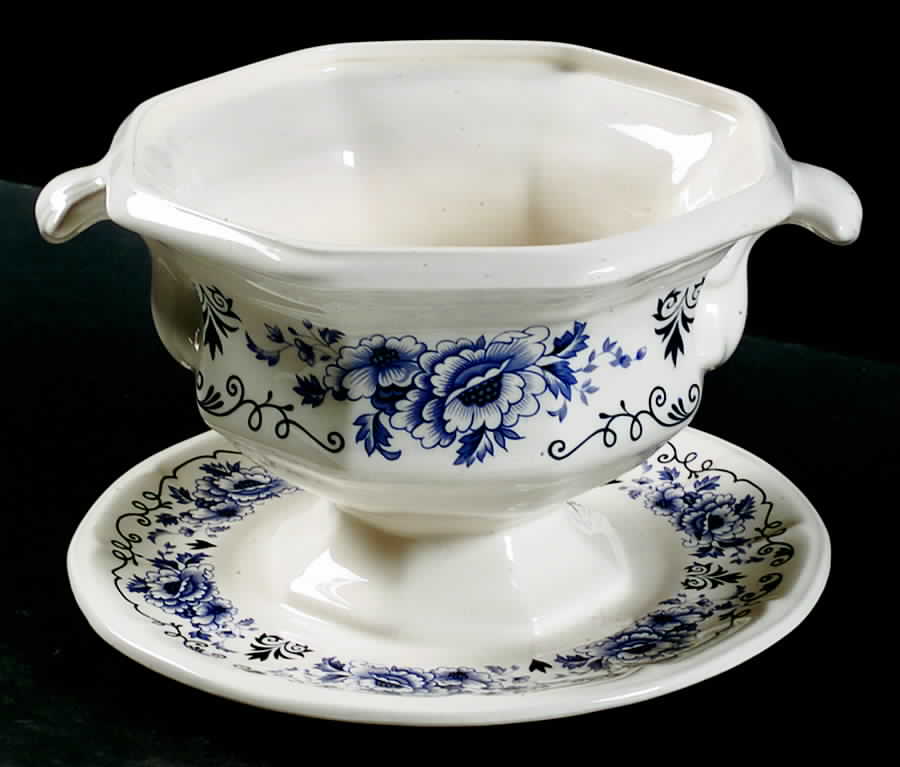 Clinton Inn Open Sauce Boat by Simpsons-1
