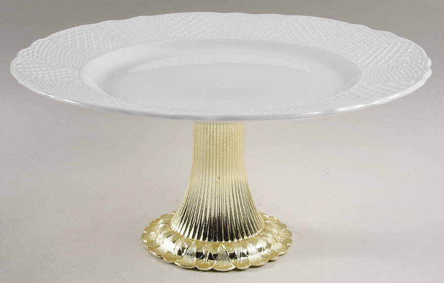 Marlborough (Embossed Wicker Lattice Rim) Cake Stand with 4"-5" Metal Pedestal  Hc by Simpsons-1