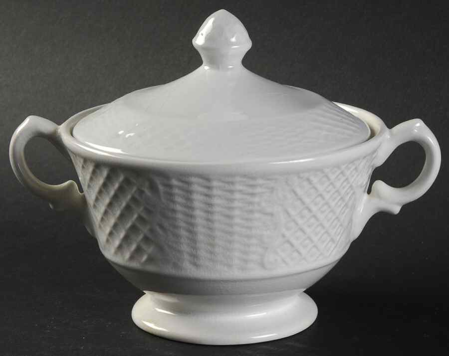 Marlborough (Embossed Wicker Lattice Rim) Sugar Bowl & Lid by Simpsons-1