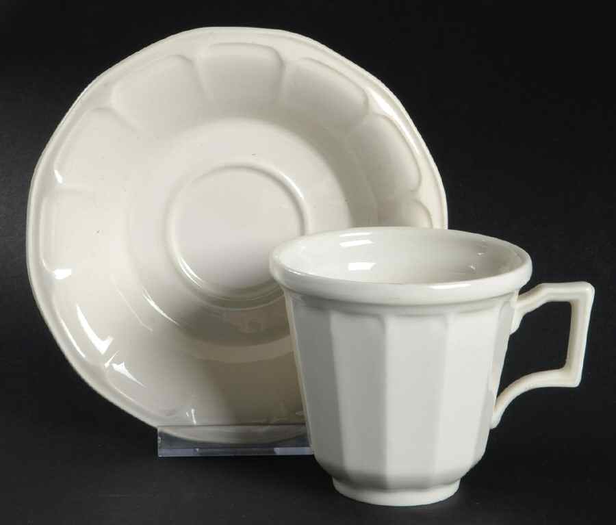 Museum White Flat Cup & Saucer Set by Simpsons-1