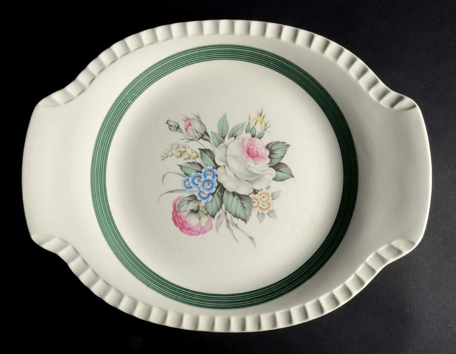 Antoinette 14" Oval Serving Platter by Salem-1