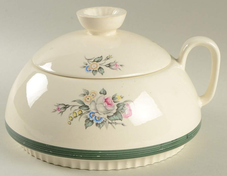 Antoinette 1.5 Qt Round Covered Casserole by Salem-1