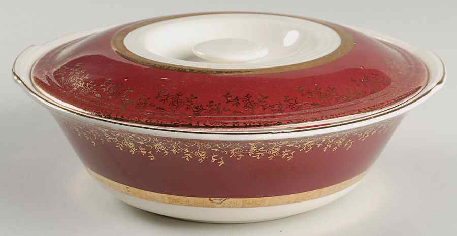 Aristocrat Maroon (Floral Center) Round Covered Vegetable by Salem-1