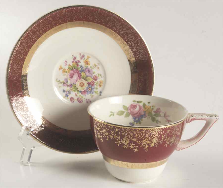 Aristocrat Maroon (Floral Center) Flat Cup & Saucer Set by Salem-1