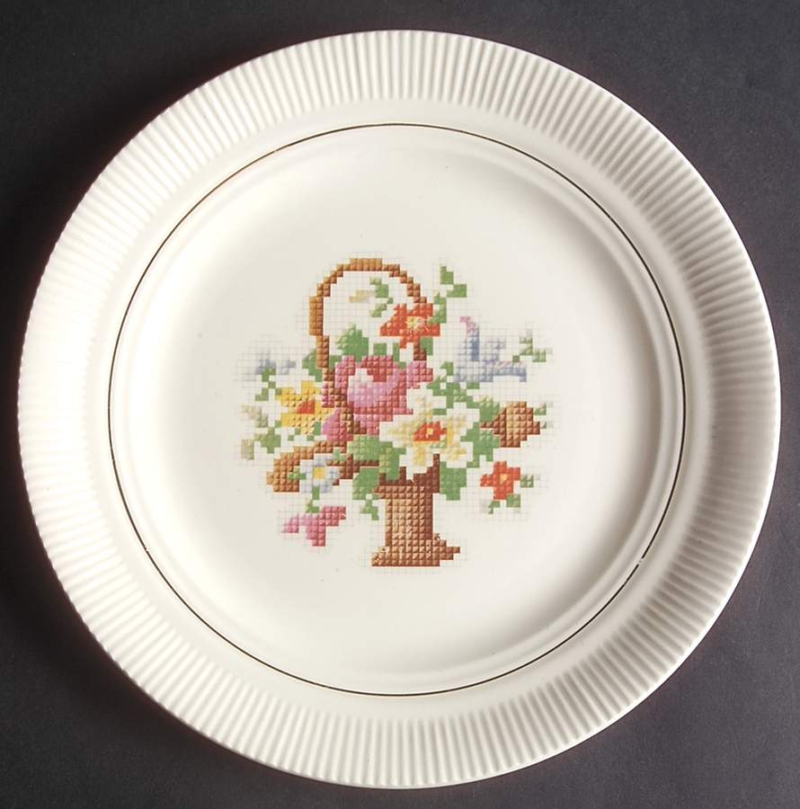 Basket Pp (Gold Inner Ring) Dinner Plate by Salem-1