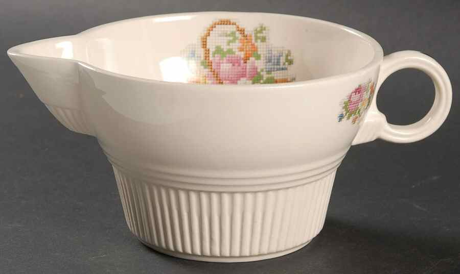 Basket Pp (No Gold) Gravy Boat by Salem-1