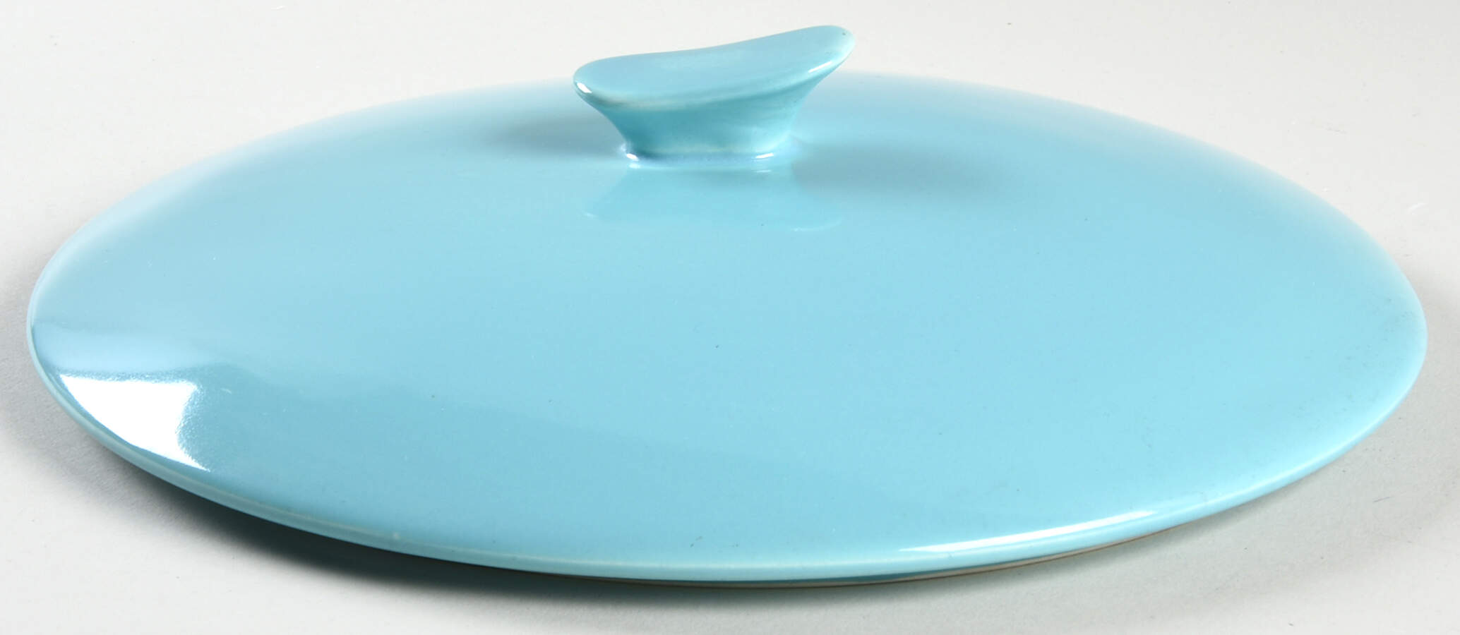 Biscayne Lid for Round Vegetable by Salem-1