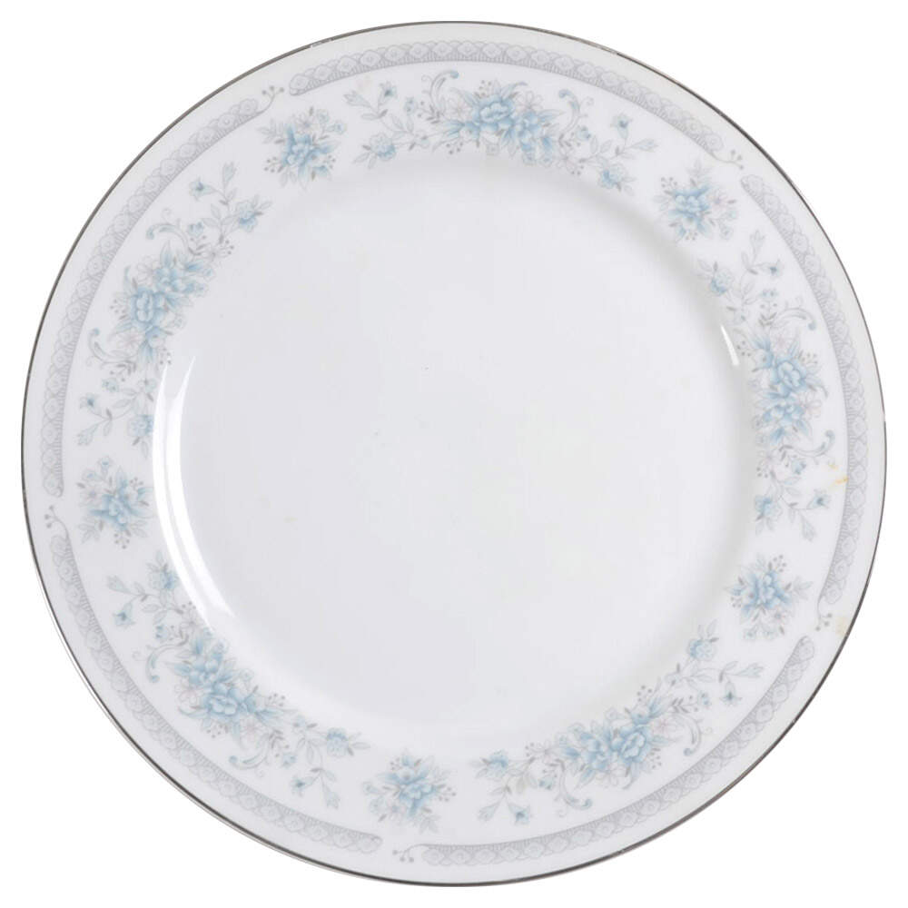 Bridal Bouquet Dinner Plate by Salem-1