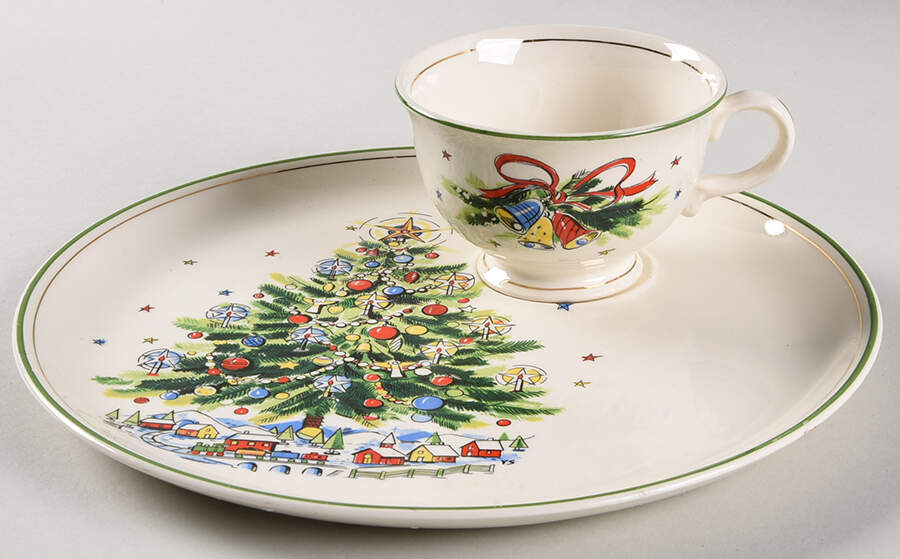 Christmas Eve (Earthenware, Green, Gold) Snack Plate & Cup Set by Salem-1