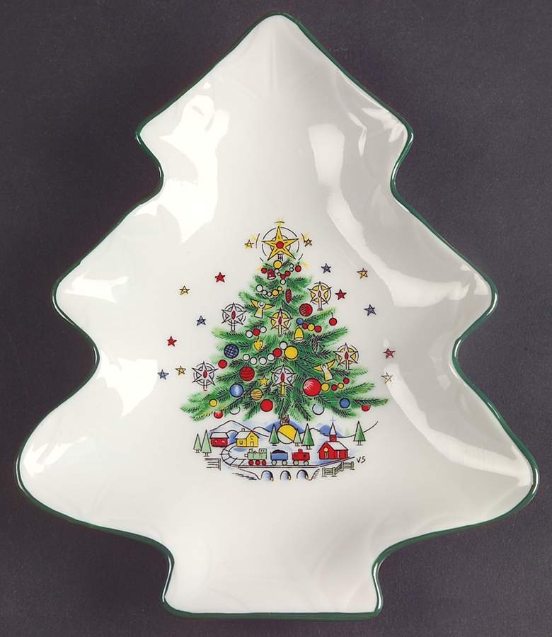 Christmas Eve (Porcelain) Small Tree Shaped Dish by Salem-1