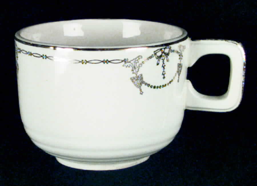Commodore Flat Cup by Salem-1