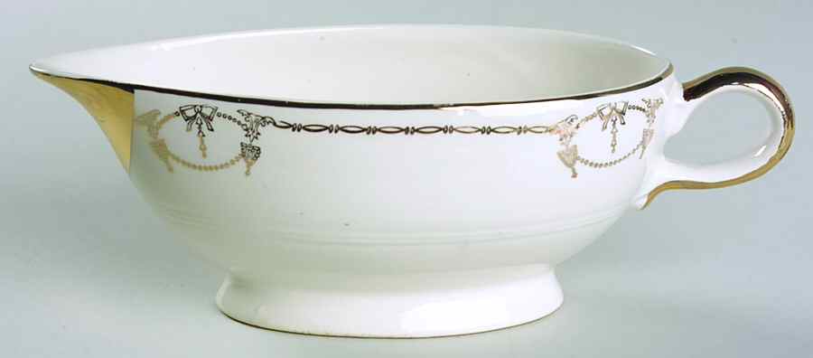 Commodore Gravy Boat by Salem-1