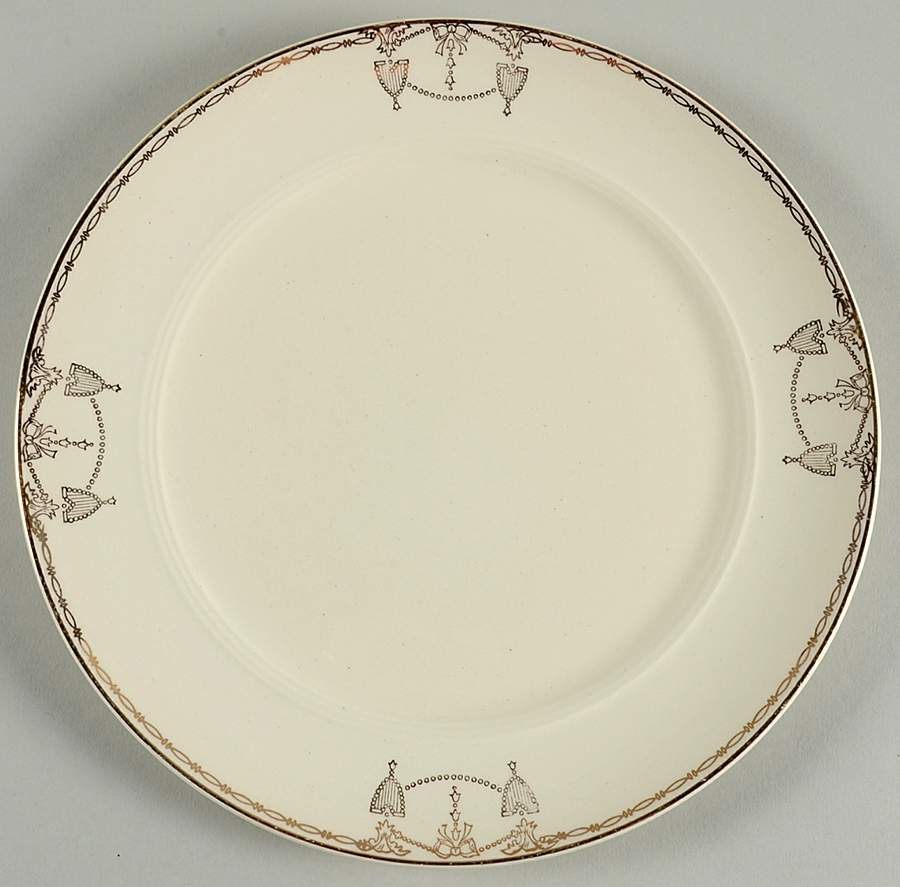 Commodore Luncheon Plate by Salem-1