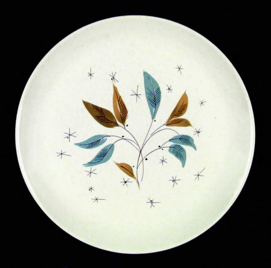 Daybreak (Freeform) Dinner Plate by Salem-1