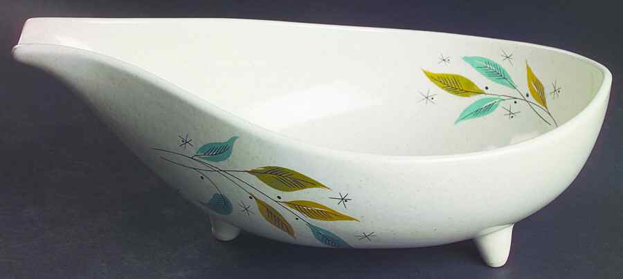 Daybreak (Freeform) 9" Oval Vegetable Bowl by Salem-1