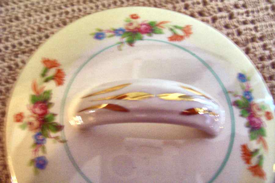 Debutante Lid for Teapot by Salem-1