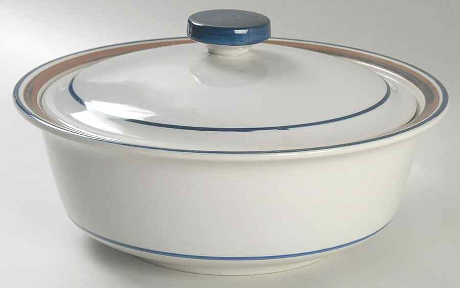 Georgetown 2 Qt Round Covered Casserole by Salem-1