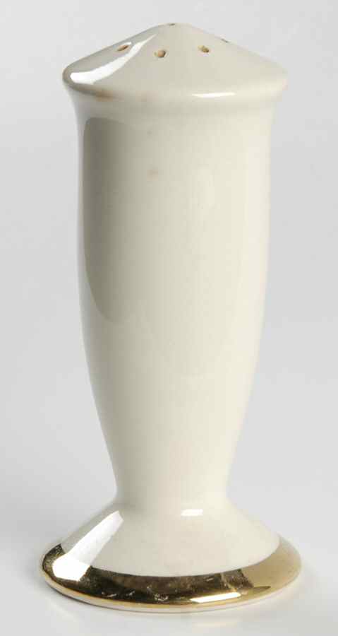 Heirloom Gold Pepper Shaker by Salem-1