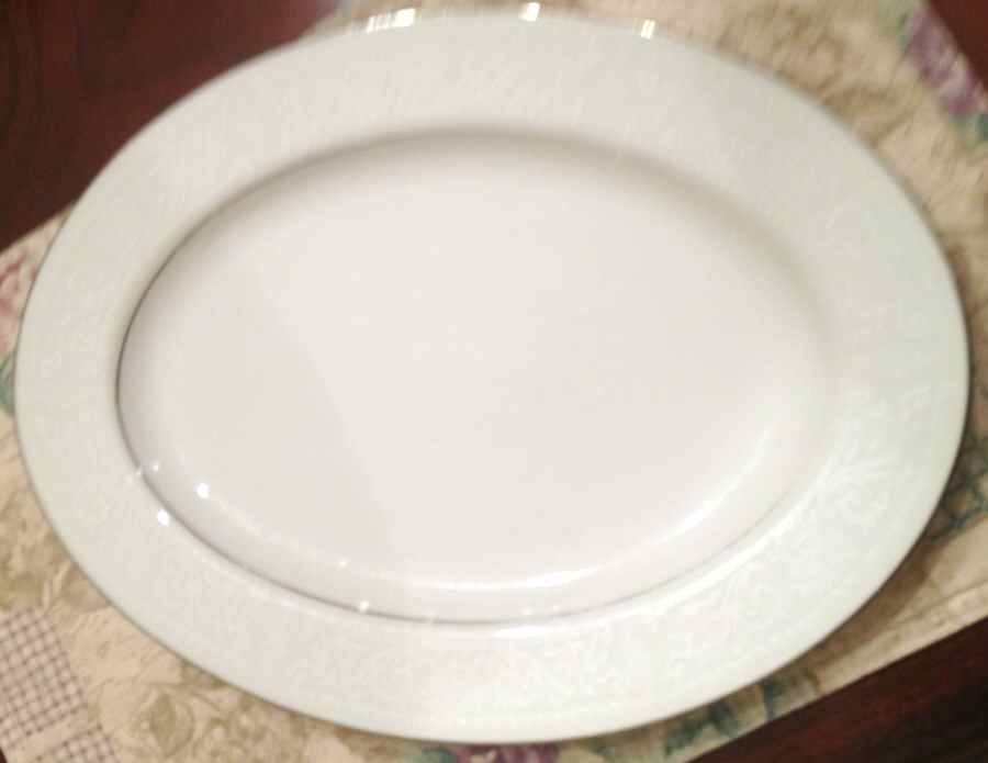 Lace Bouquet 12" Oval Serving Platter by Salem-1