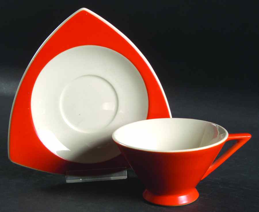 Mandarin (Tricorne) Footed Cup & Saucer Set by Salem-1