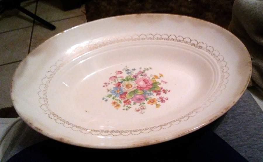 Maryland 9" Oval Vegetable Bowl by Salem-1