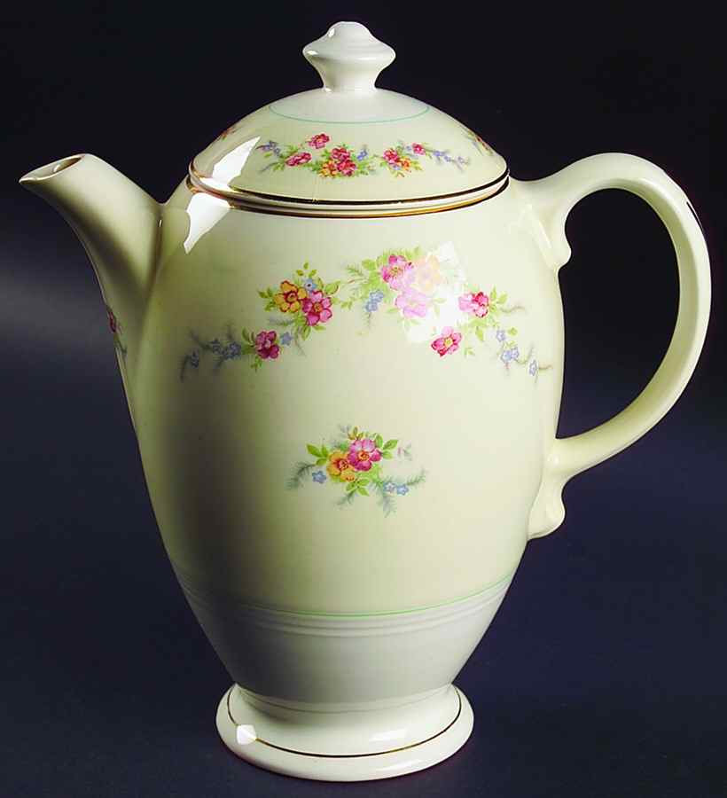 Monticello (Smooth Rim) Coffee Pot & Lid by Salem-1
