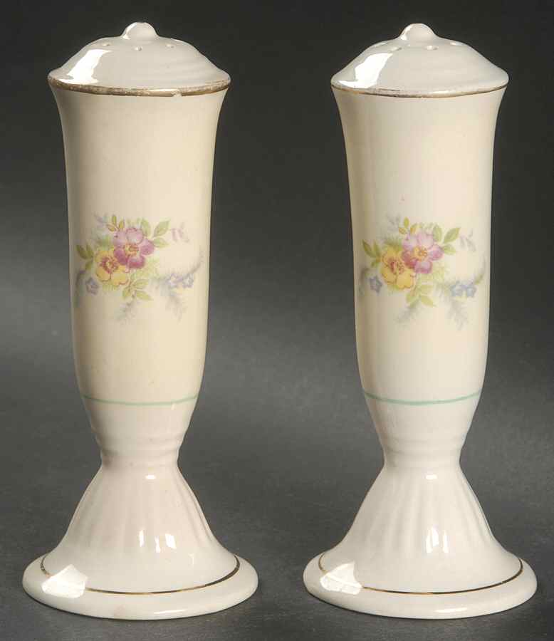 Monticello (Smooth Rim) Salt & Pepper Set by Salem-1