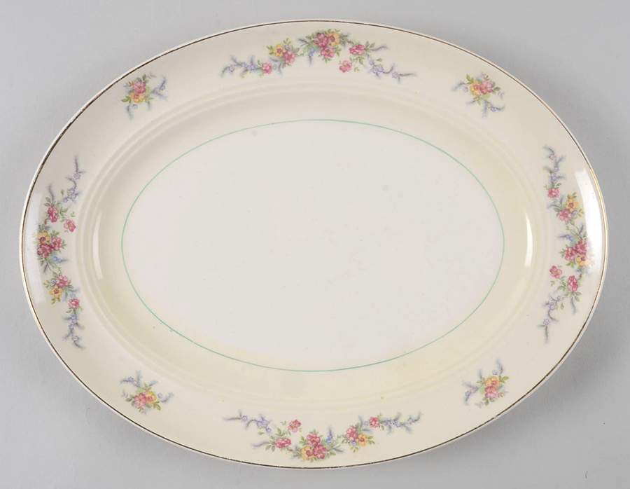 Monticello (Smooth Rim) 11" Oval Serving Platter by Salem-1