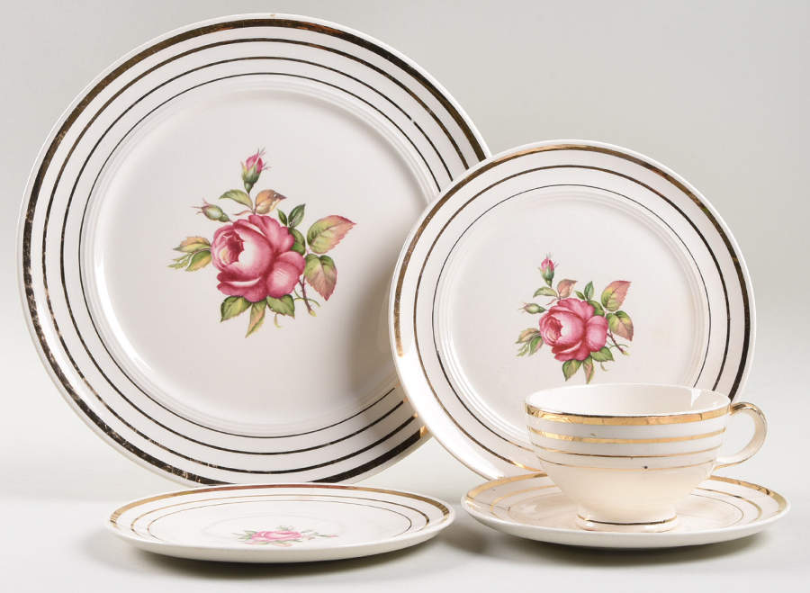 Mt Vernon 5 Piece Place Setting by Salem-1