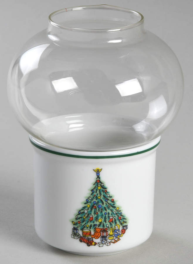 Noel Hurricane Lamp & Globe by Salem-1
