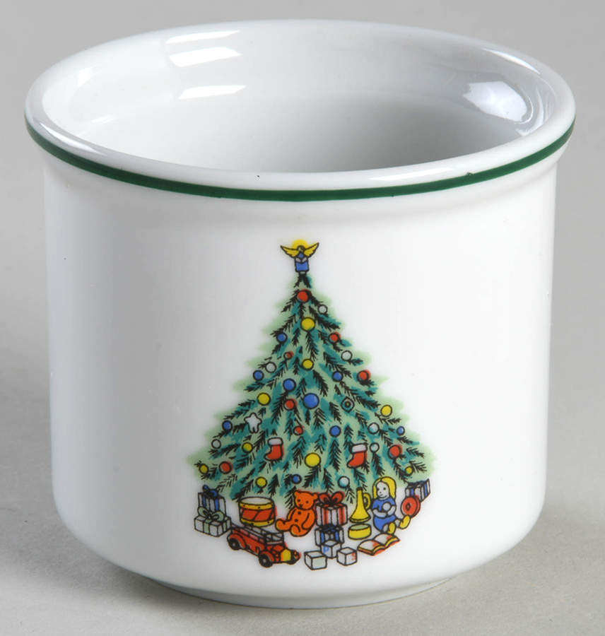 Noel Hurricane Lamp No Globe by Salem-1
