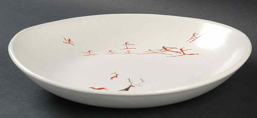 Primitive 10" Round Vegetable Bowl by Salem-1